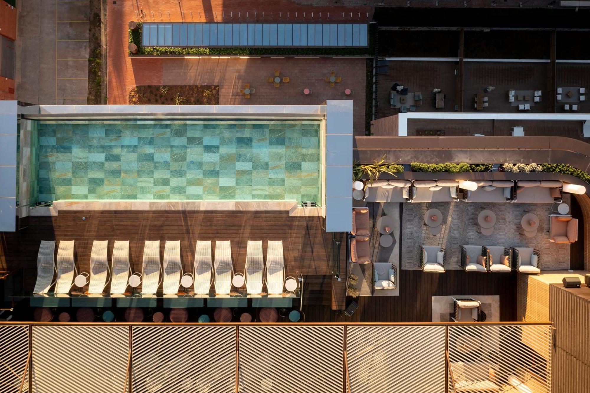 Labtwentytwo Barcelona, A Tribute Portfolio Hotel By Marriott Esterno foto