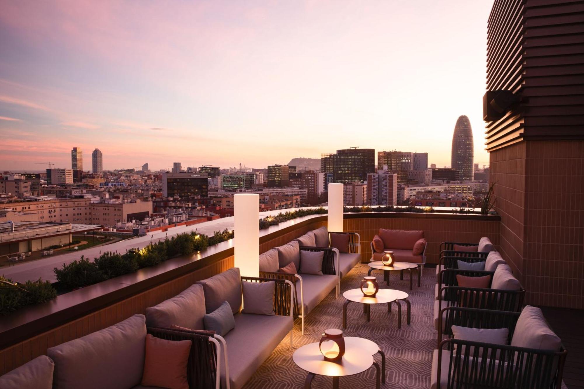 Labtwentytwo Barcelona, A Tribute Portfolio Hotel By Marriott Esterno foto