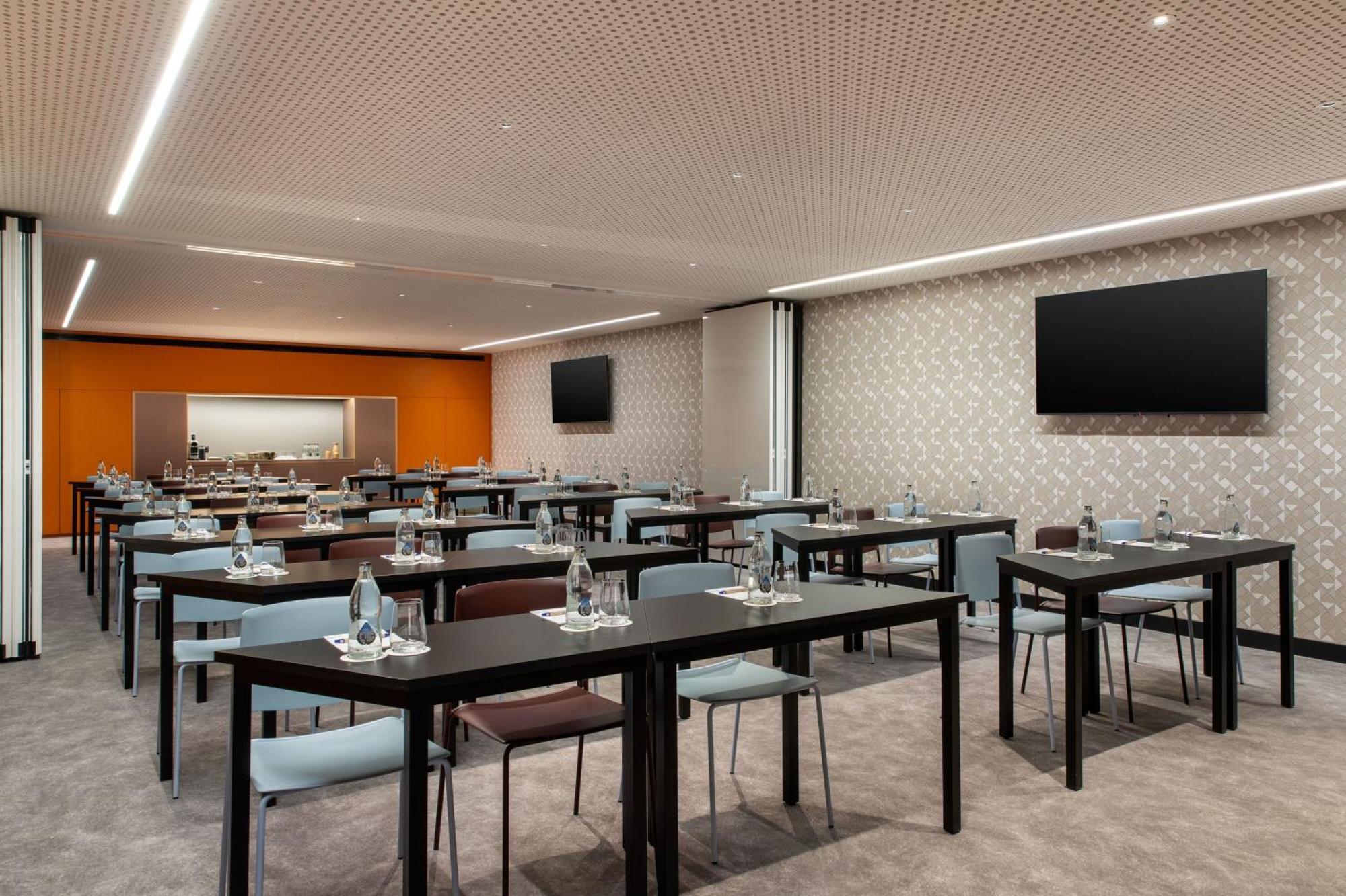 Labtwentytwo Barcelona, A Tribute Portfolio Hotel By Marriott Esterno foto