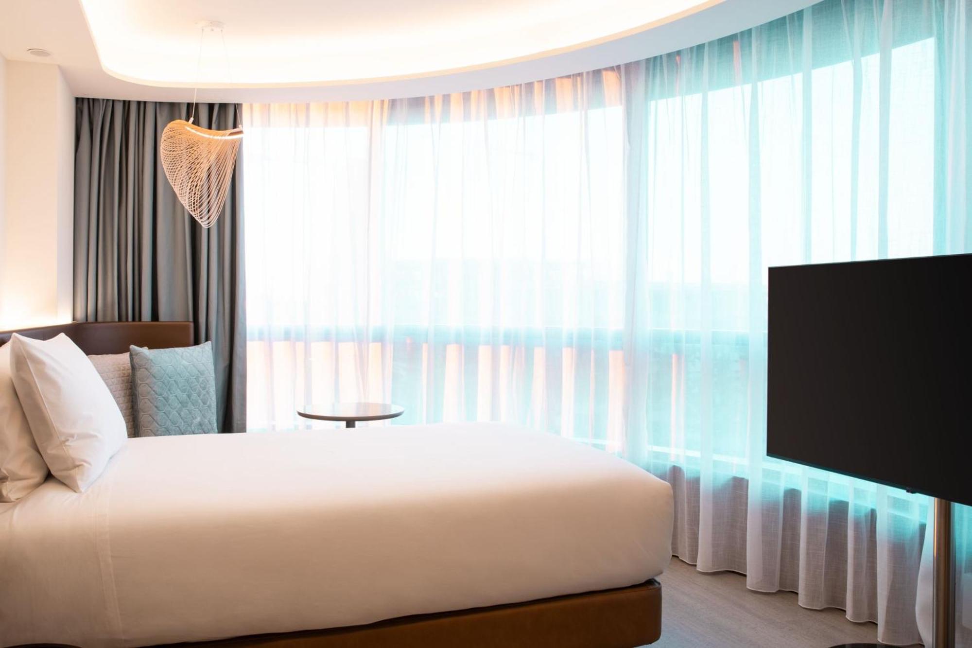Labtwentytwo Barcelona, A Tribute Portfolio Hotel By Marriott Esterno foto