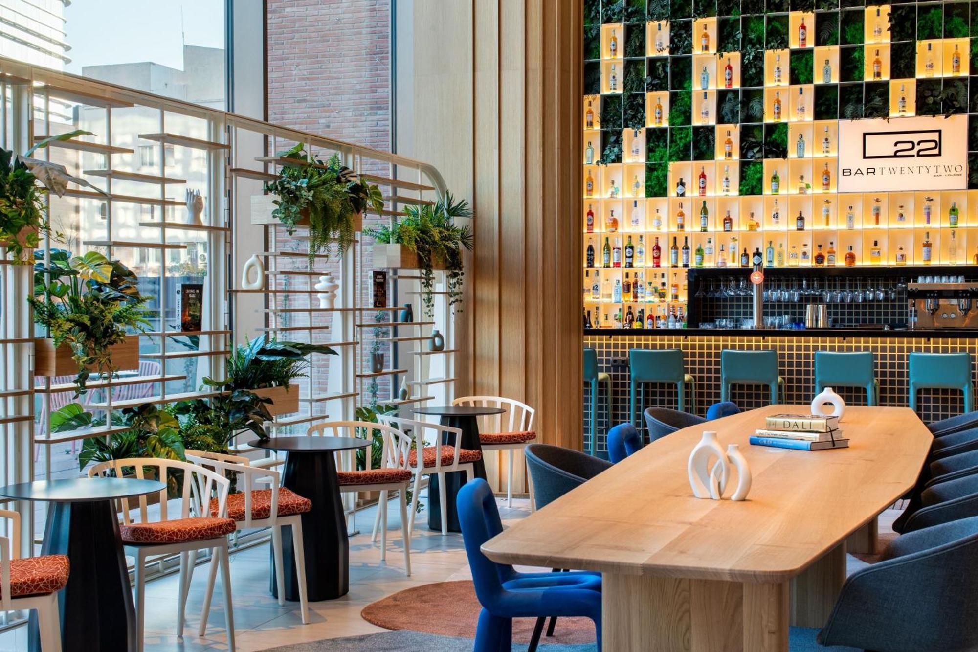Labtwentytwo Barcelona, A Tribute Portfolio Hotel By Marriott Esterno foto
