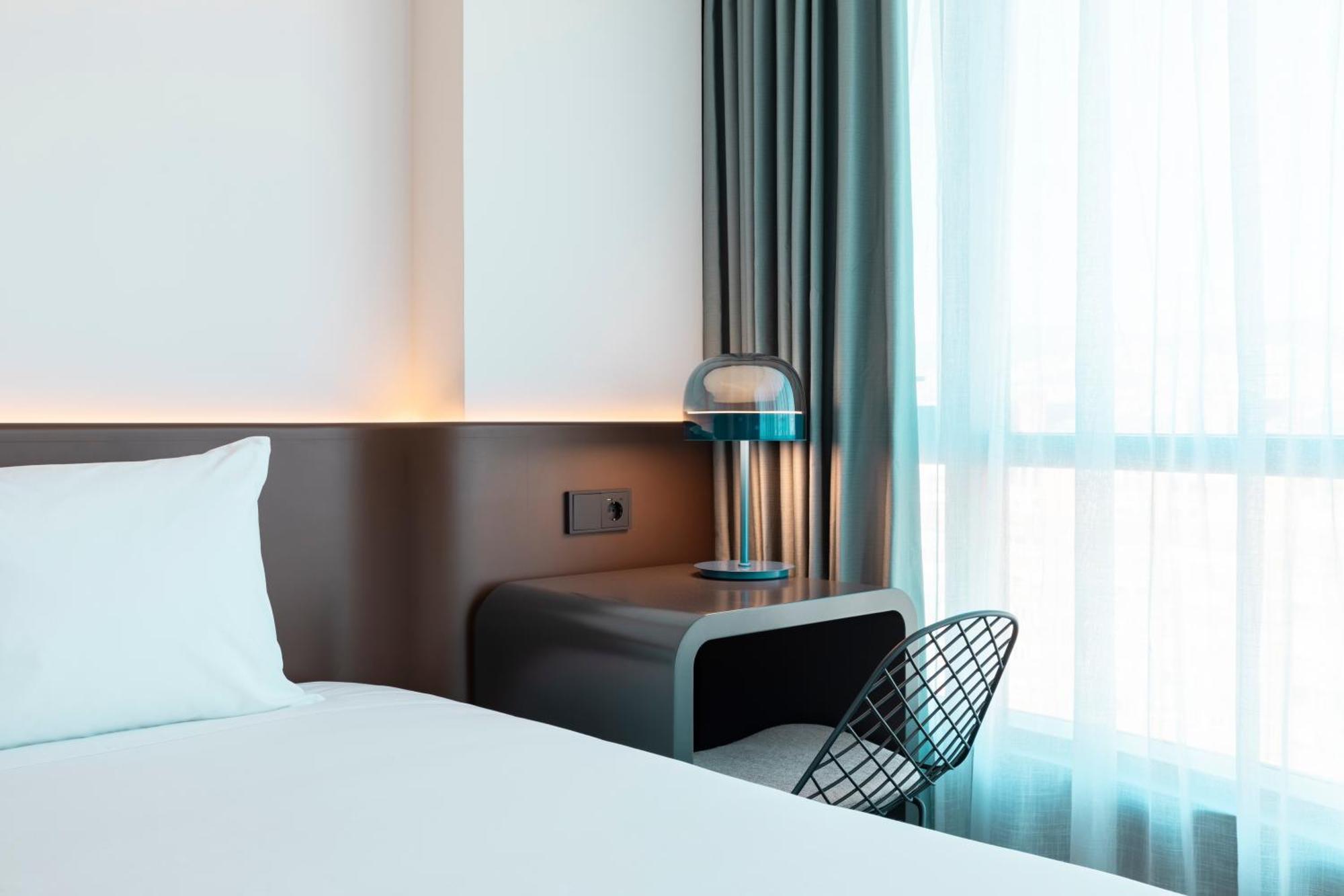 Labtwentytwo Barcelona, A Tribute Portfolio Hotel By Marriott Esterno foto